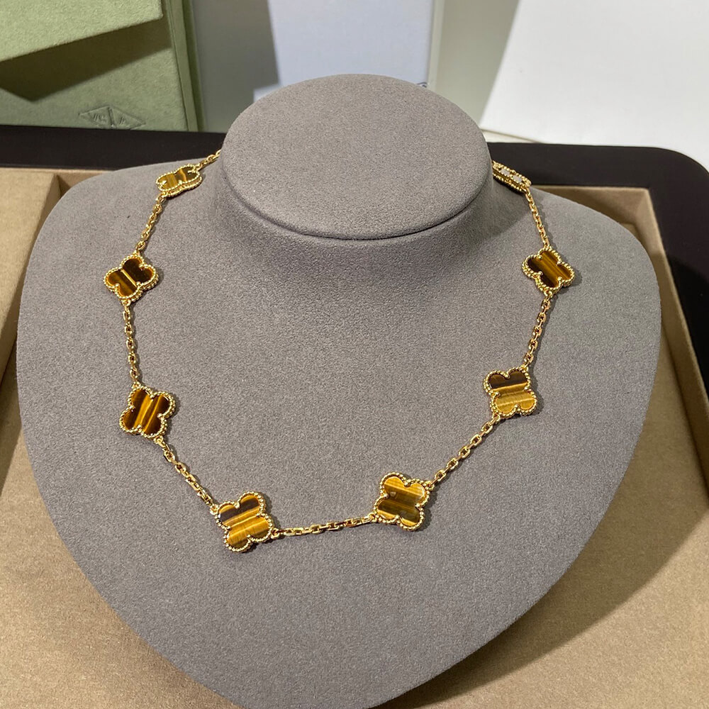 V*n Cl**f & Arpels Necklace