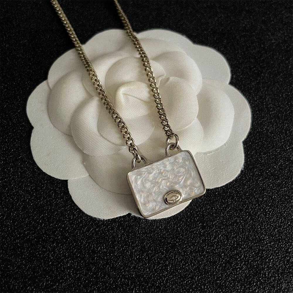 Ch**el Necklace