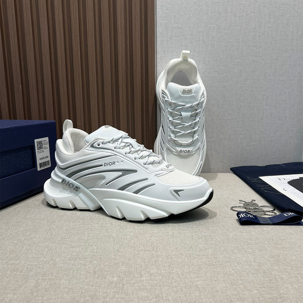 D10r  B44 Blade Sneaker