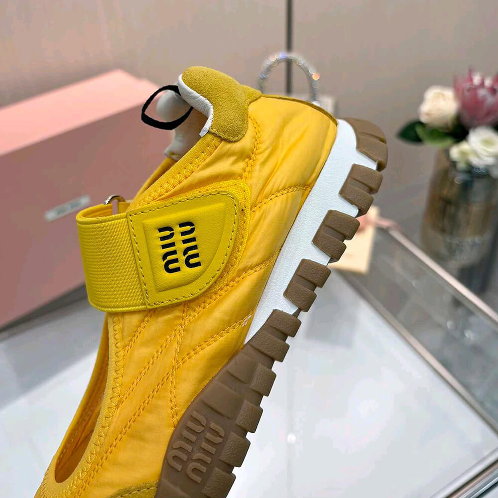 M1um1u ballet flats