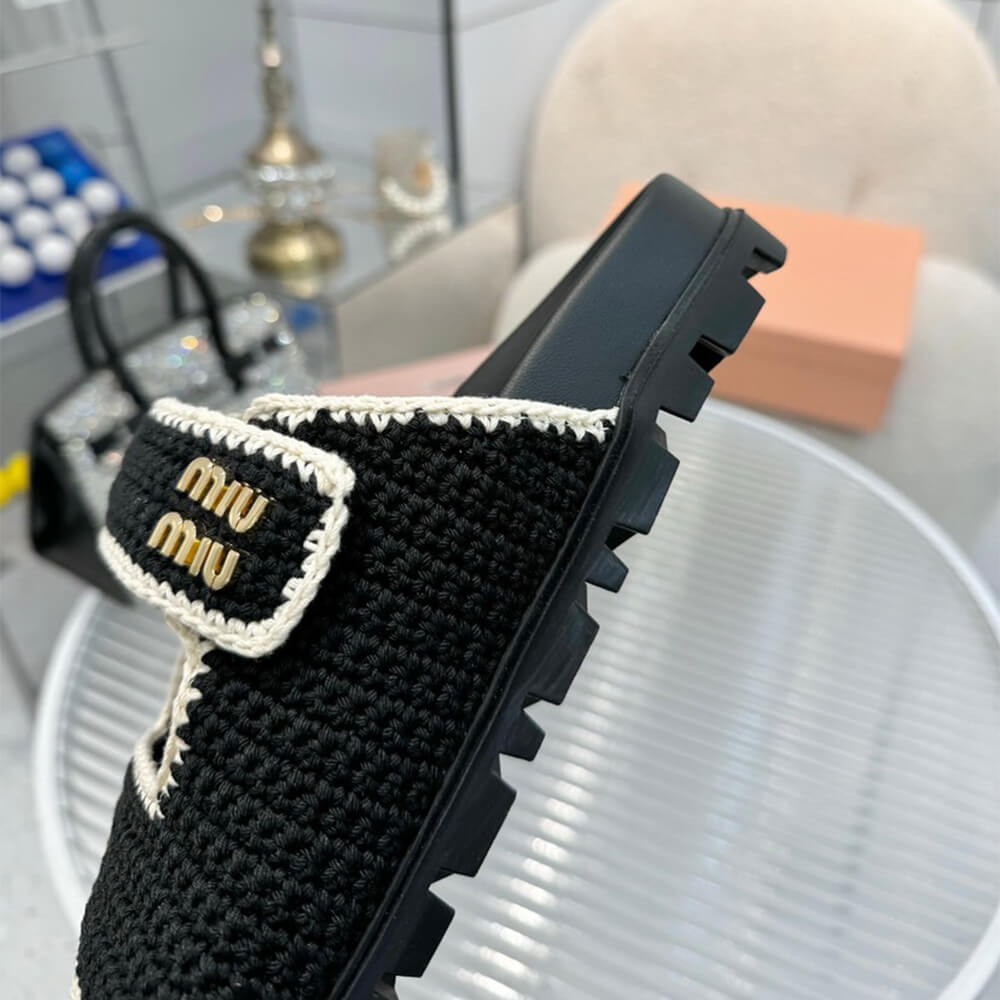 M1um1u Crochet knit slides