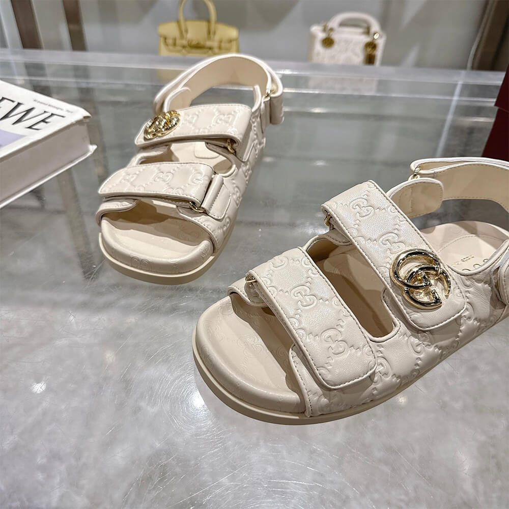 Gvc*1 Women’s sandal with Double G