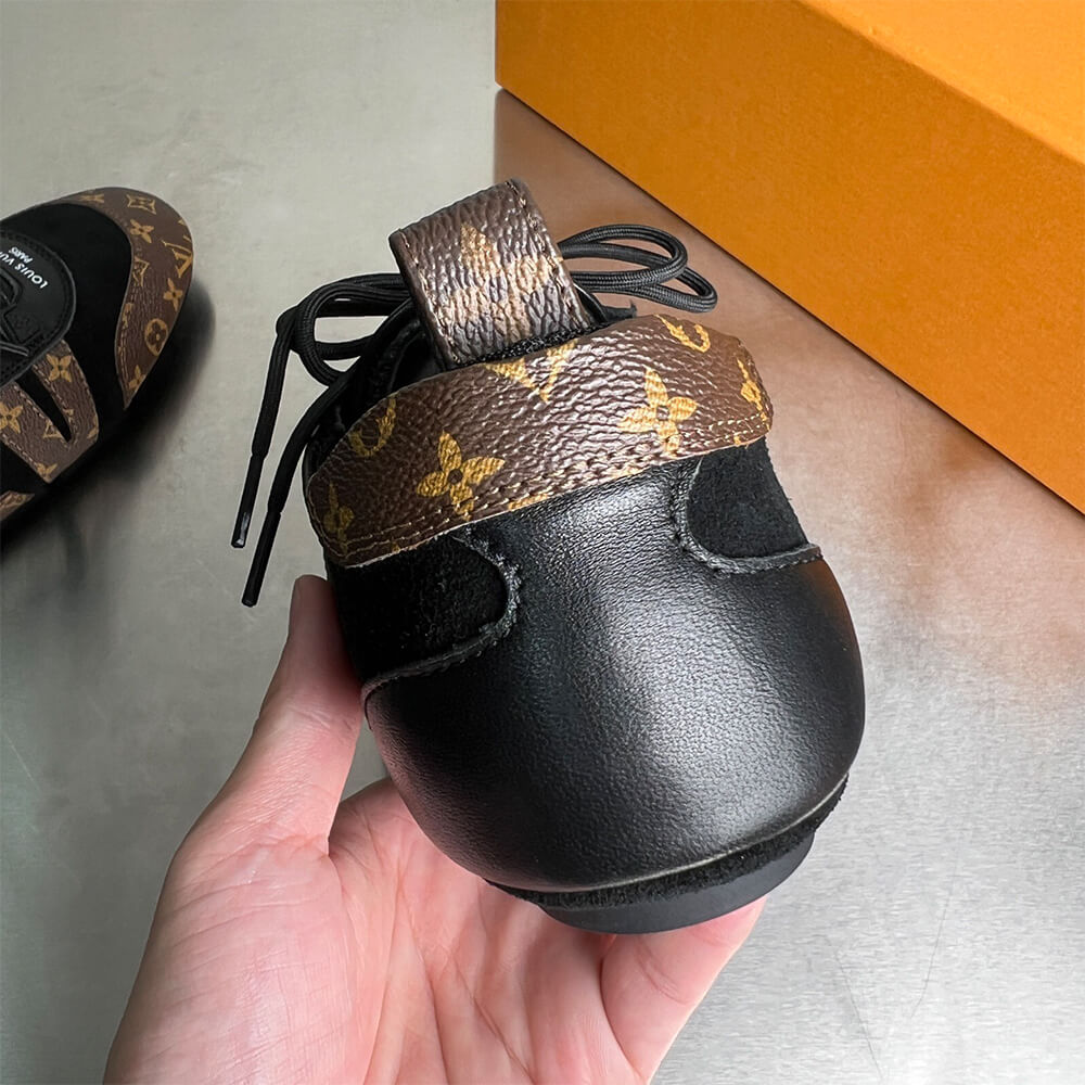 LV Sneakerina