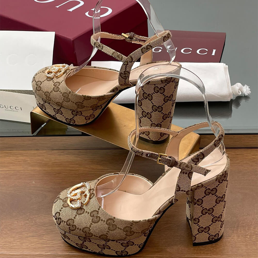 Gvc*1 Women’s platform pump with Double G