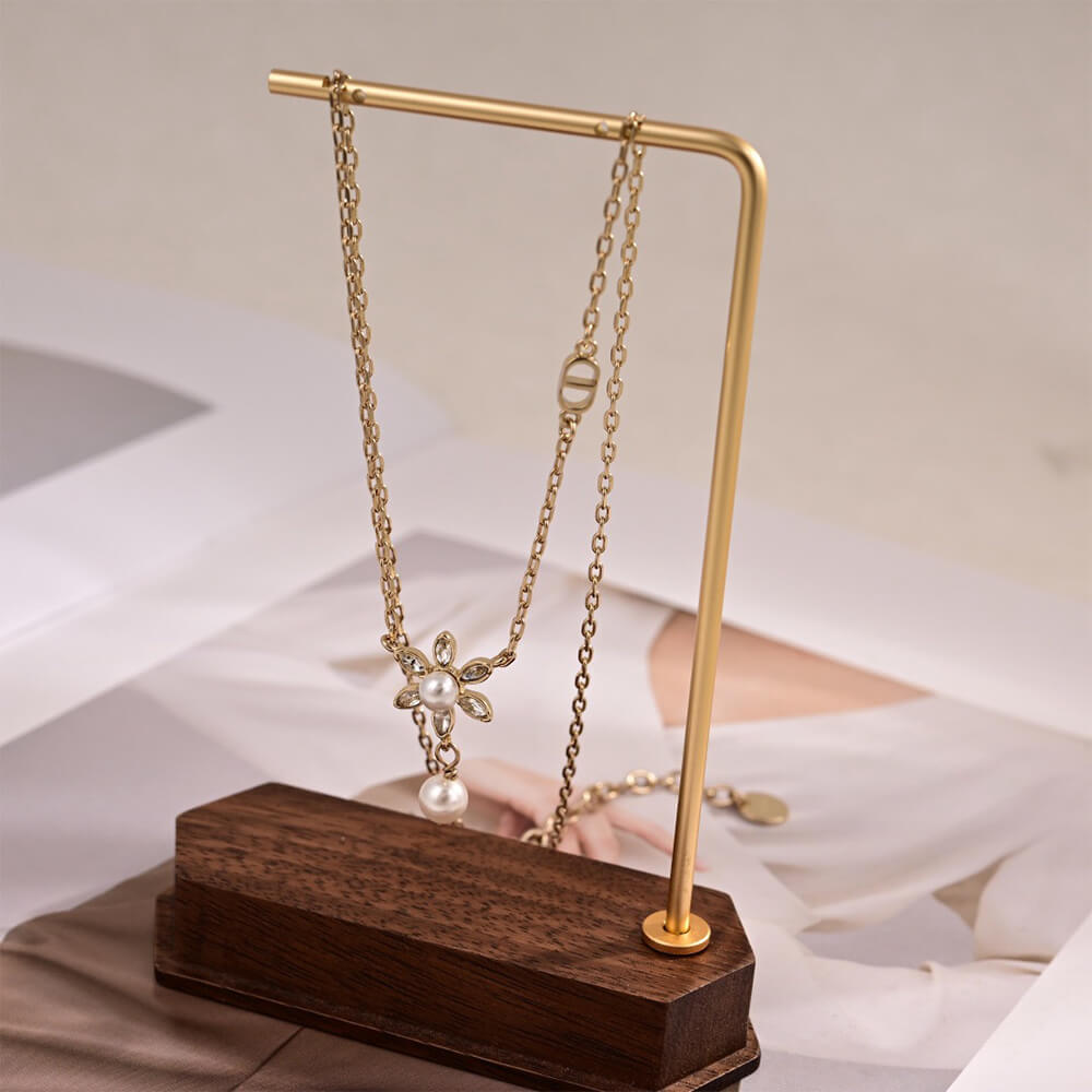 Bloom in D10r Necklace