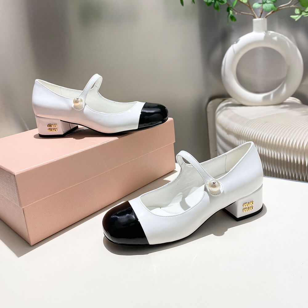 M1um1u Mary Jane pumps