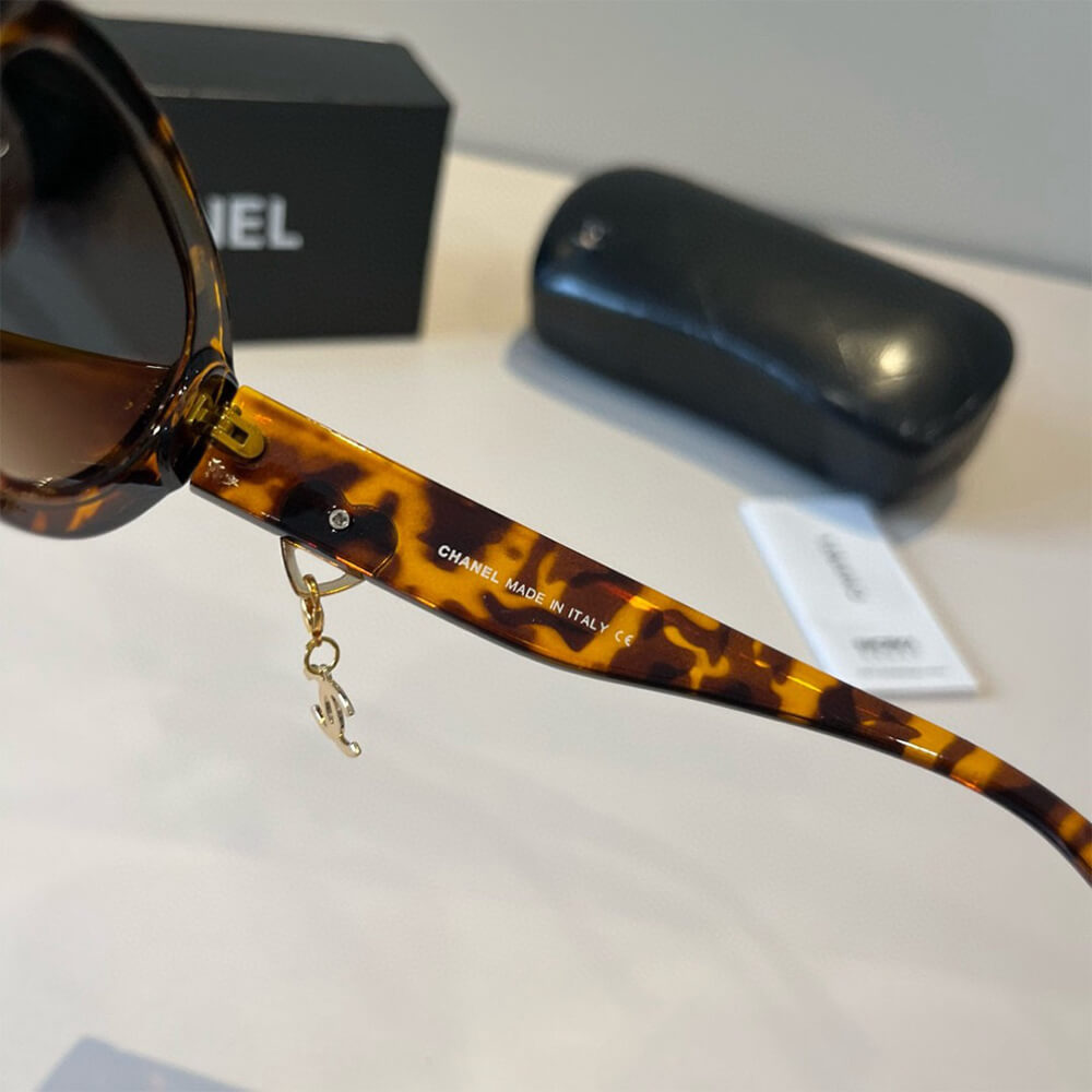 Ch**el SUNGLASSES