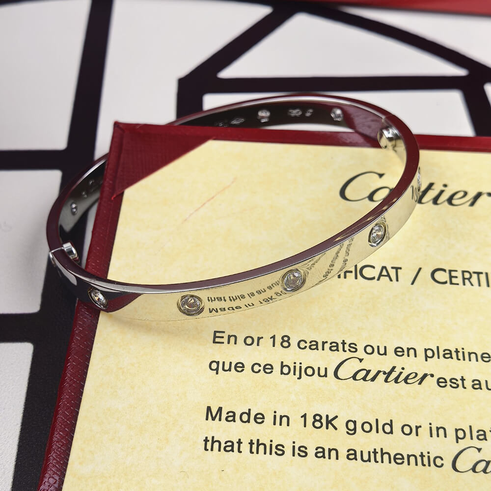 Ca*t1er LOVE bracelet, 10 D1am0nds