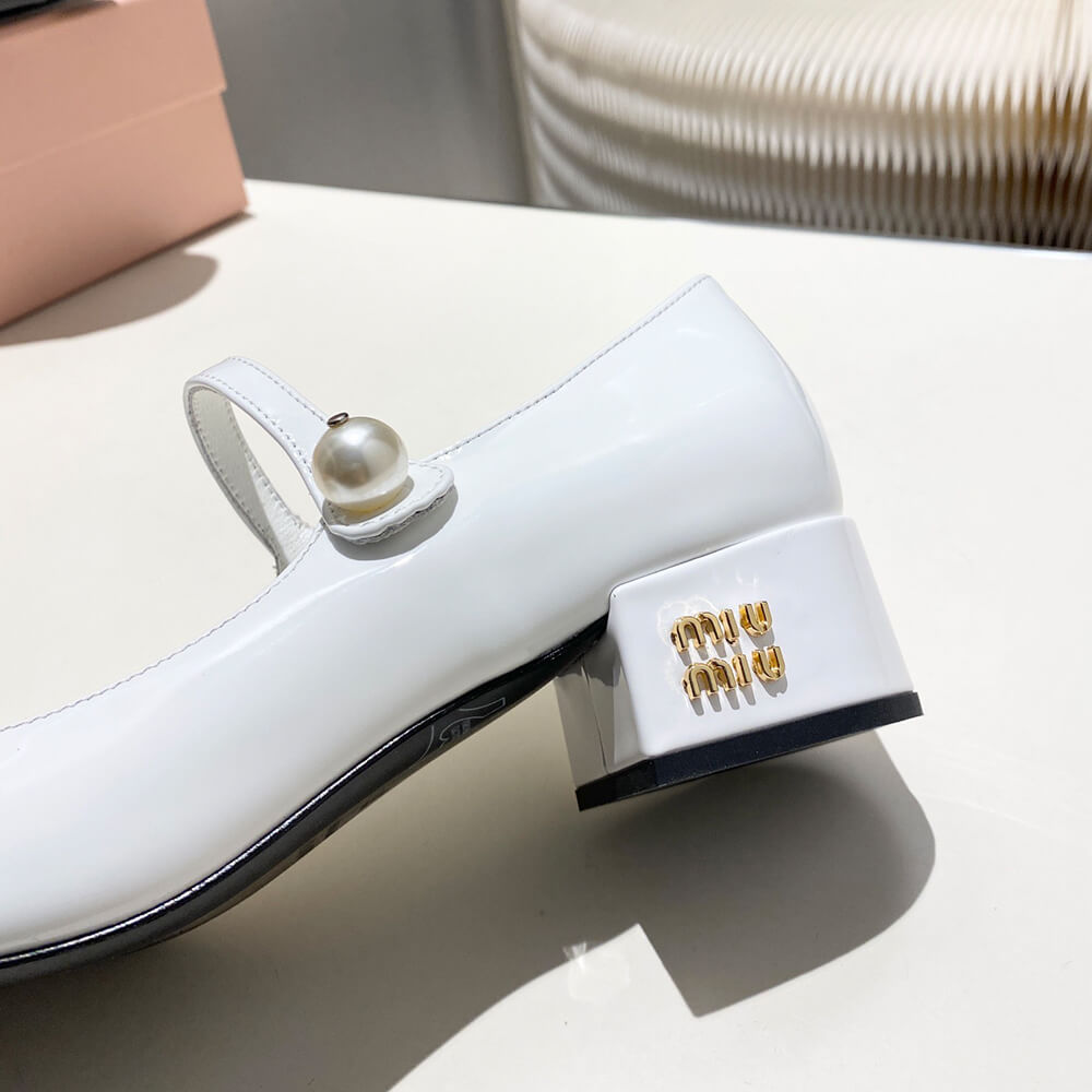 M1um1u Mary Jane pumps
