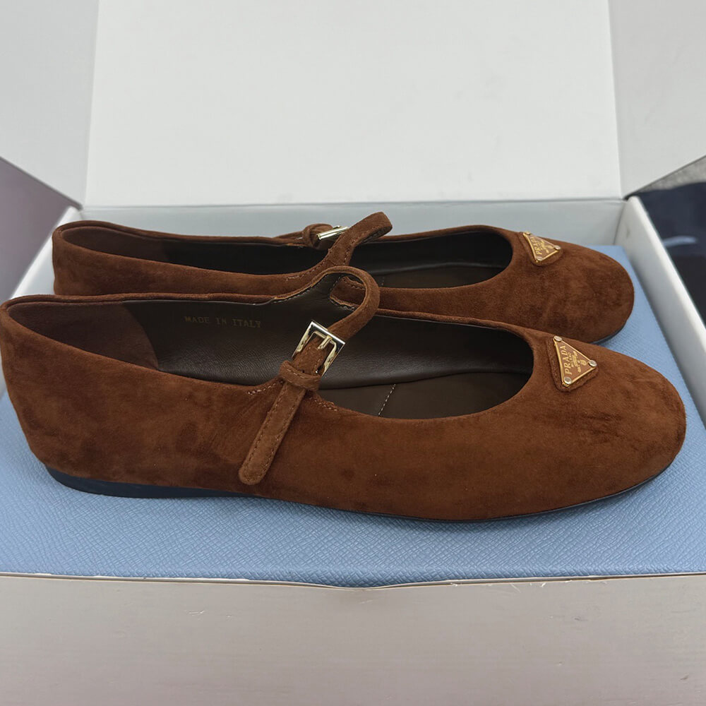 Pra*a Suede ballerinas