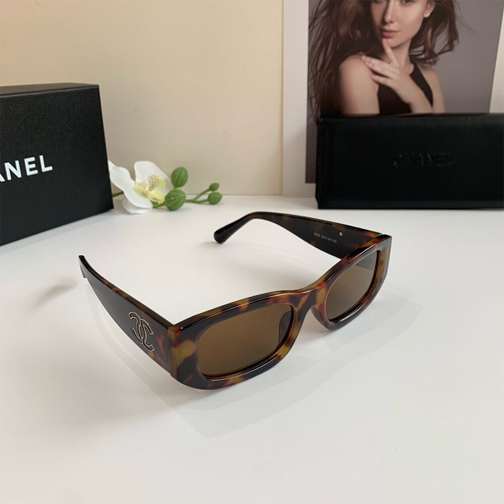 Ch**el SUNGLASSES