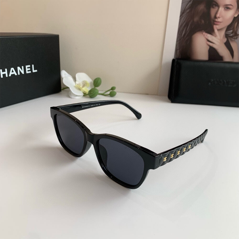 Ch**el SUNGLASSES