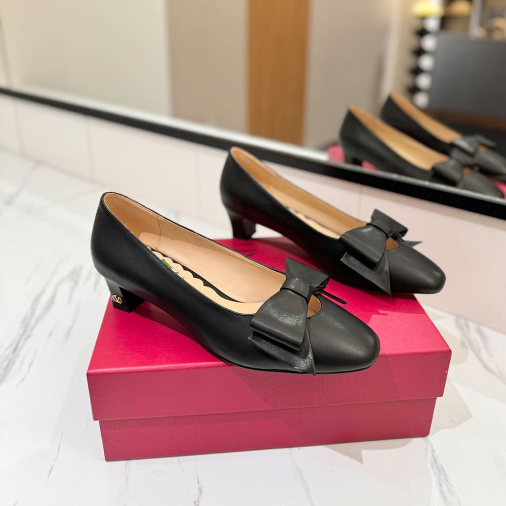 Va1e*ntin0 BOWOW sheepskin high heels (heel height 4.5 cm)