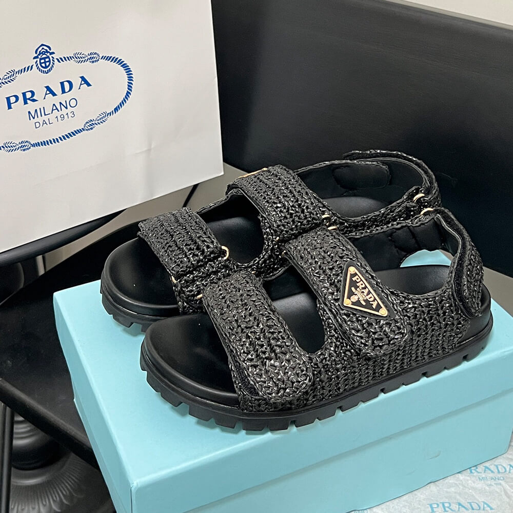 Pra*a Crochet sandals