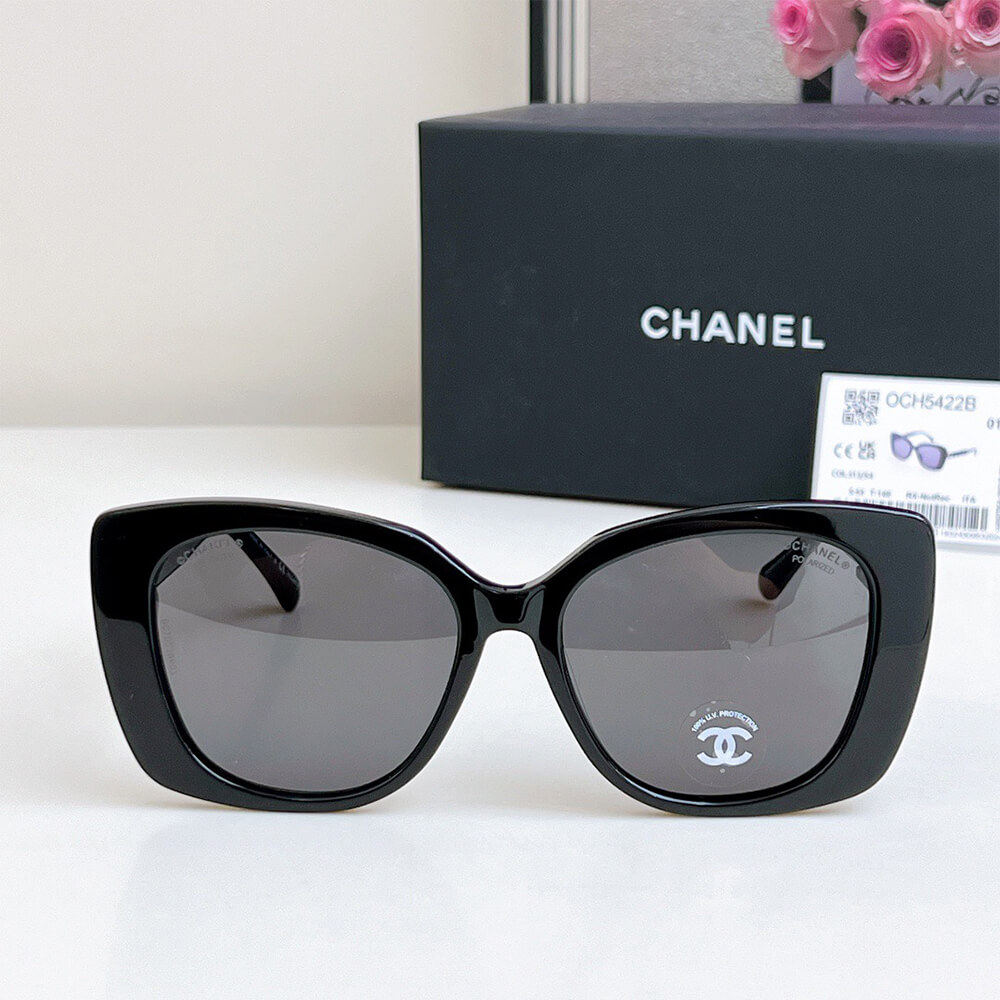 Ch**el SUNGLASSES