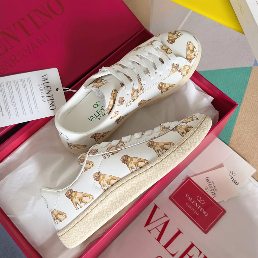 Va1e*ntin0 ROYCO Women’s ‘LE CHAT DE LA Ma1s0n’ Patterned Soft Calfskin Sneakers
