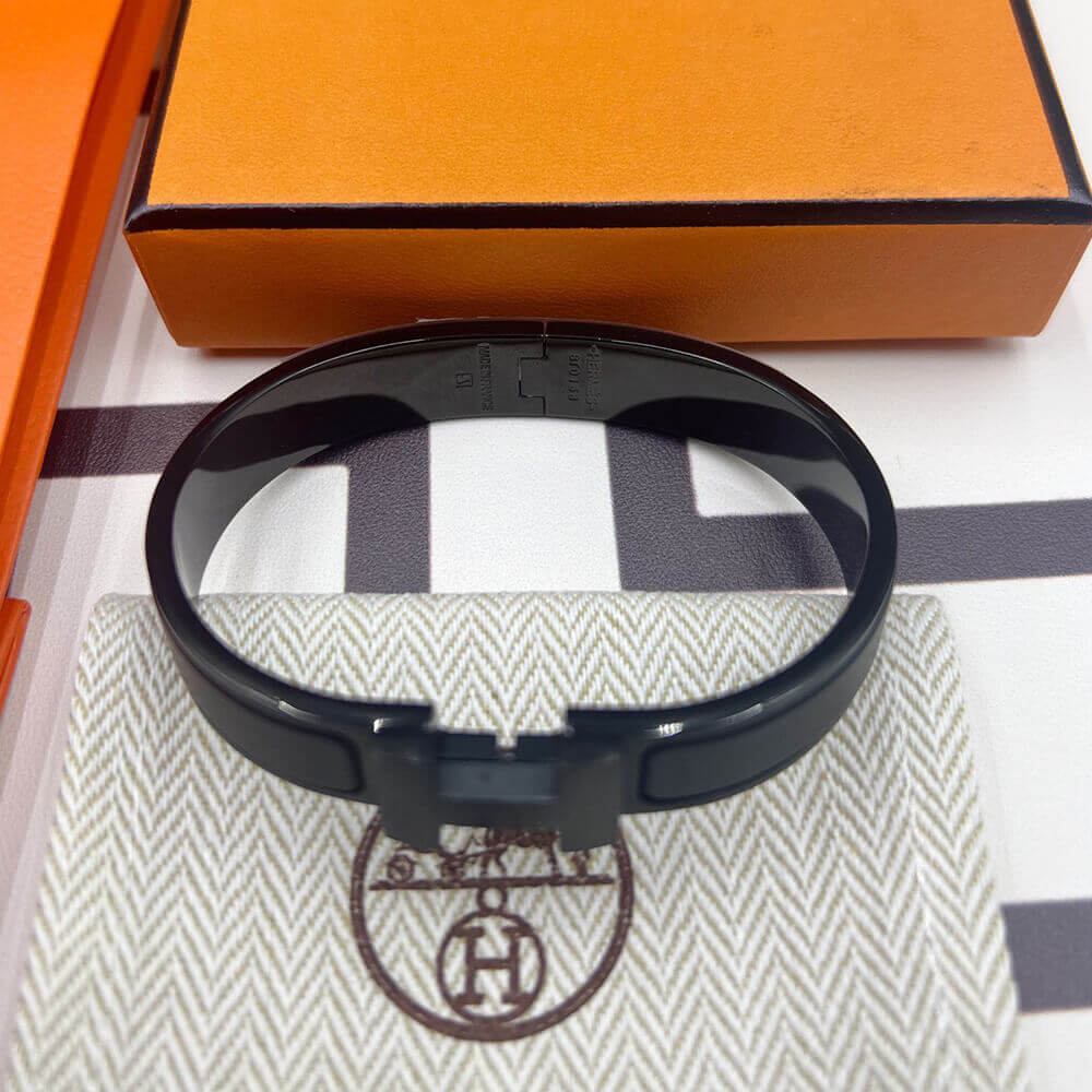 H**me5 Clic H bracelet