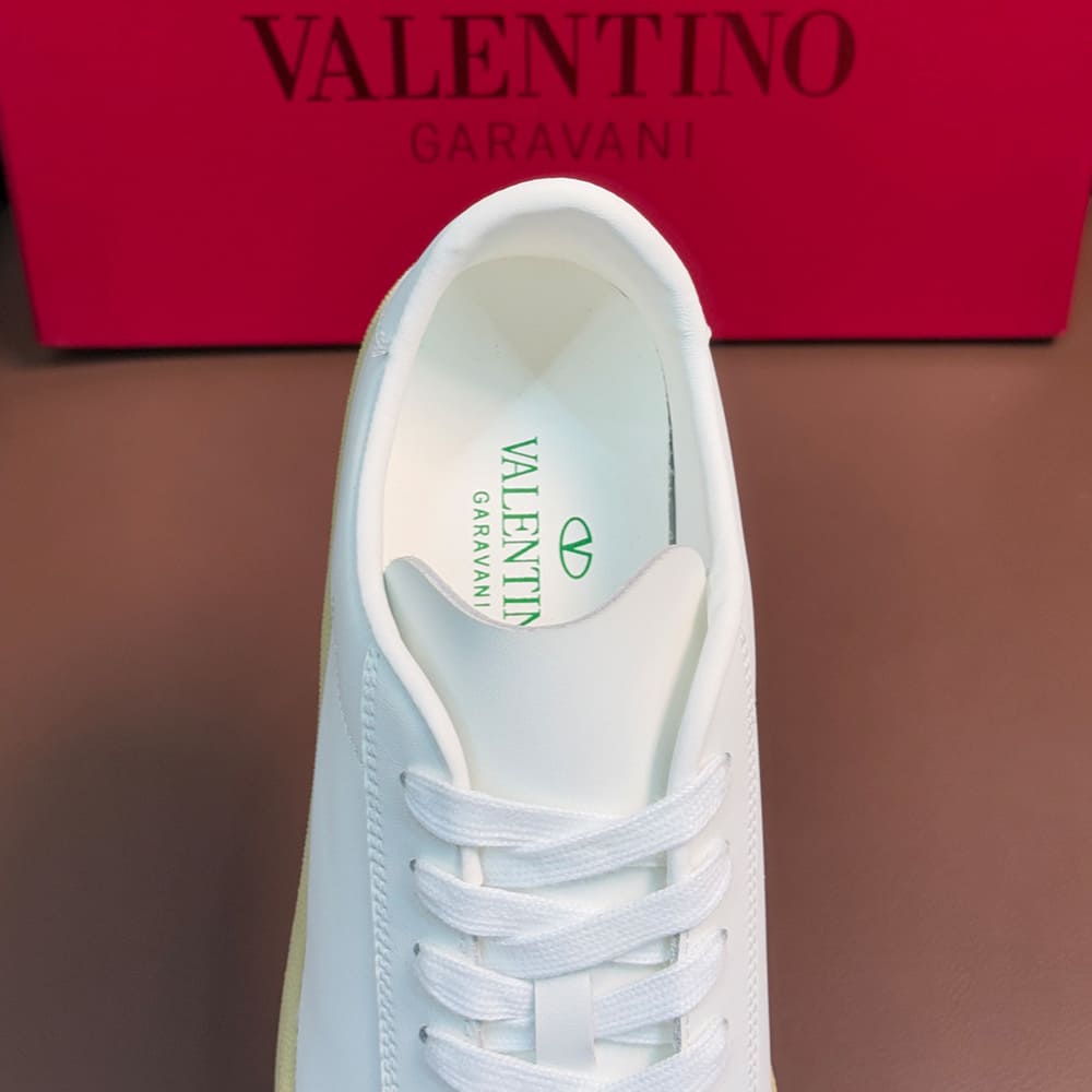Va1e*ntin0 ROYCO Women’s Soft Calfskin Sneakers