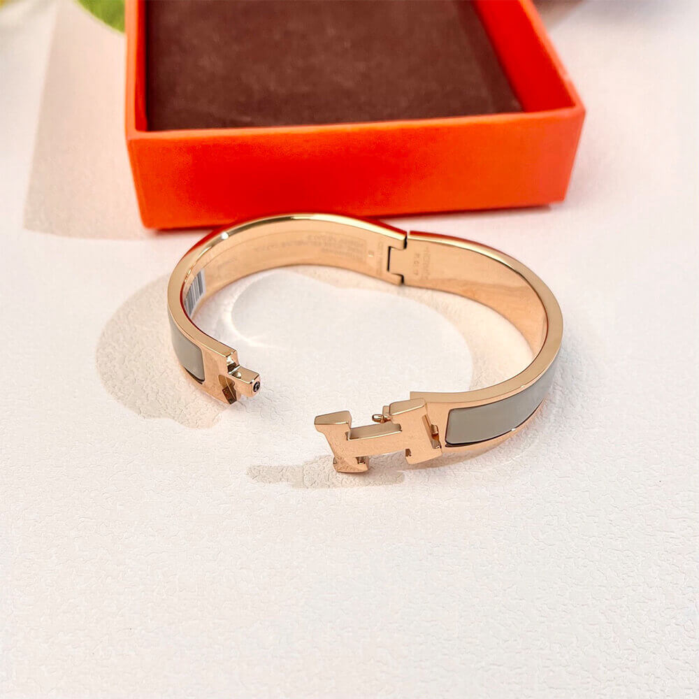 H**me5 Clic H bracelet