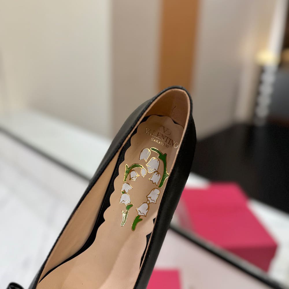 Va1e*ntin0 BOWOW sheepskin high heels (heel height 4.5 cm)
