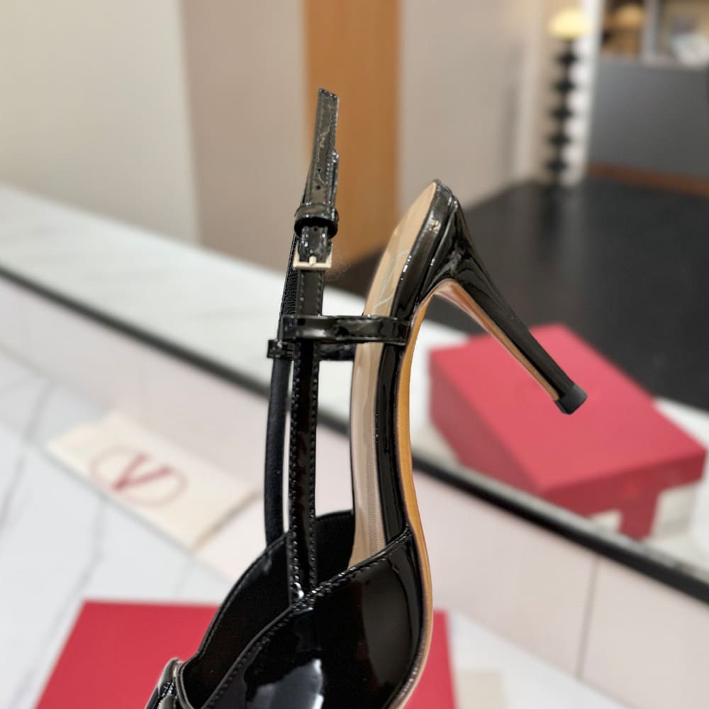 Va1e*ntin0 VLOGO SIGNATURE patent leather lace-up high heels (heel height 8 cm)