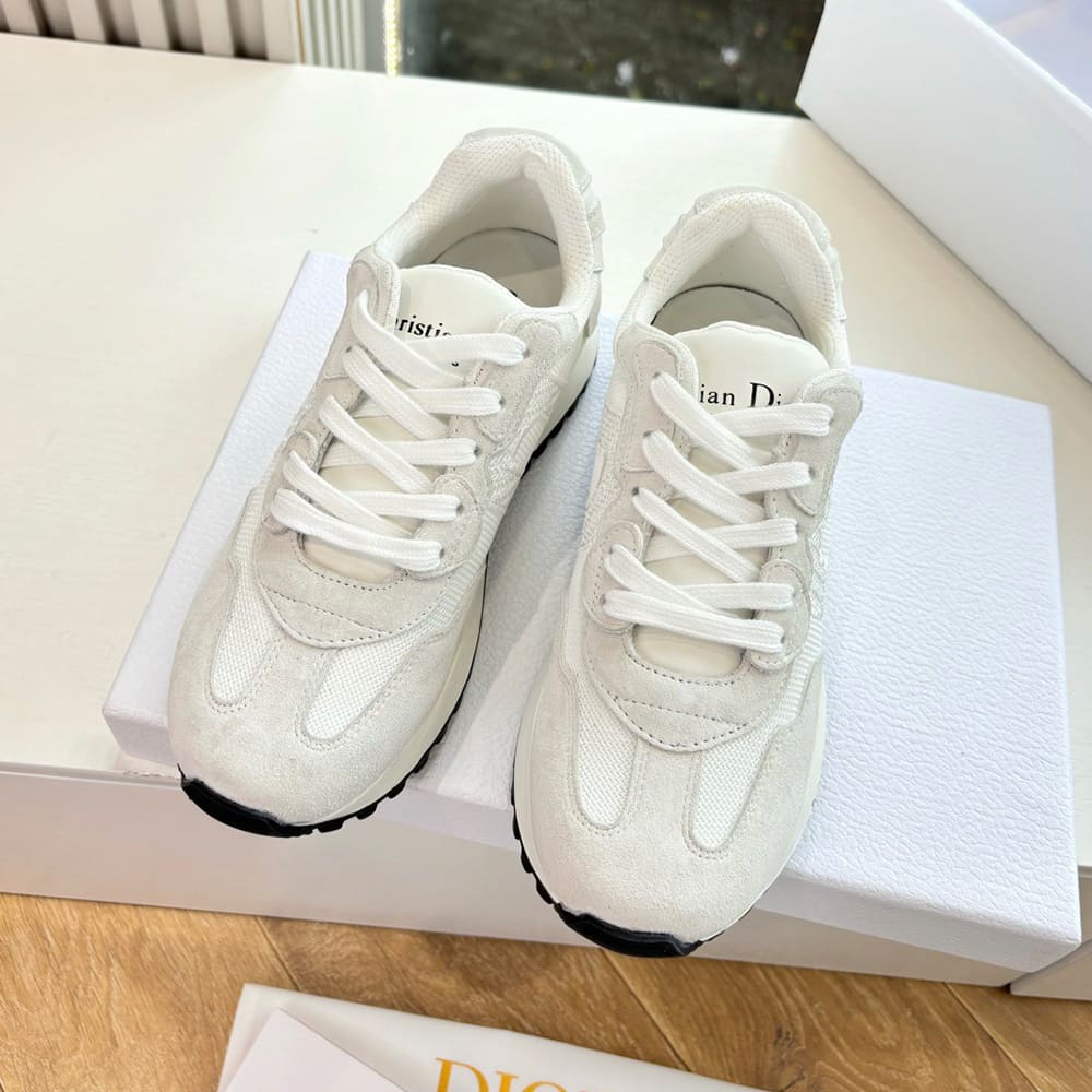 C’est D10r Sneaker