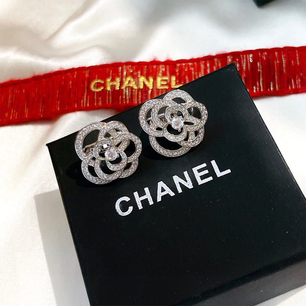 Ch**el FIL DE CAMELIA EARRINGS
