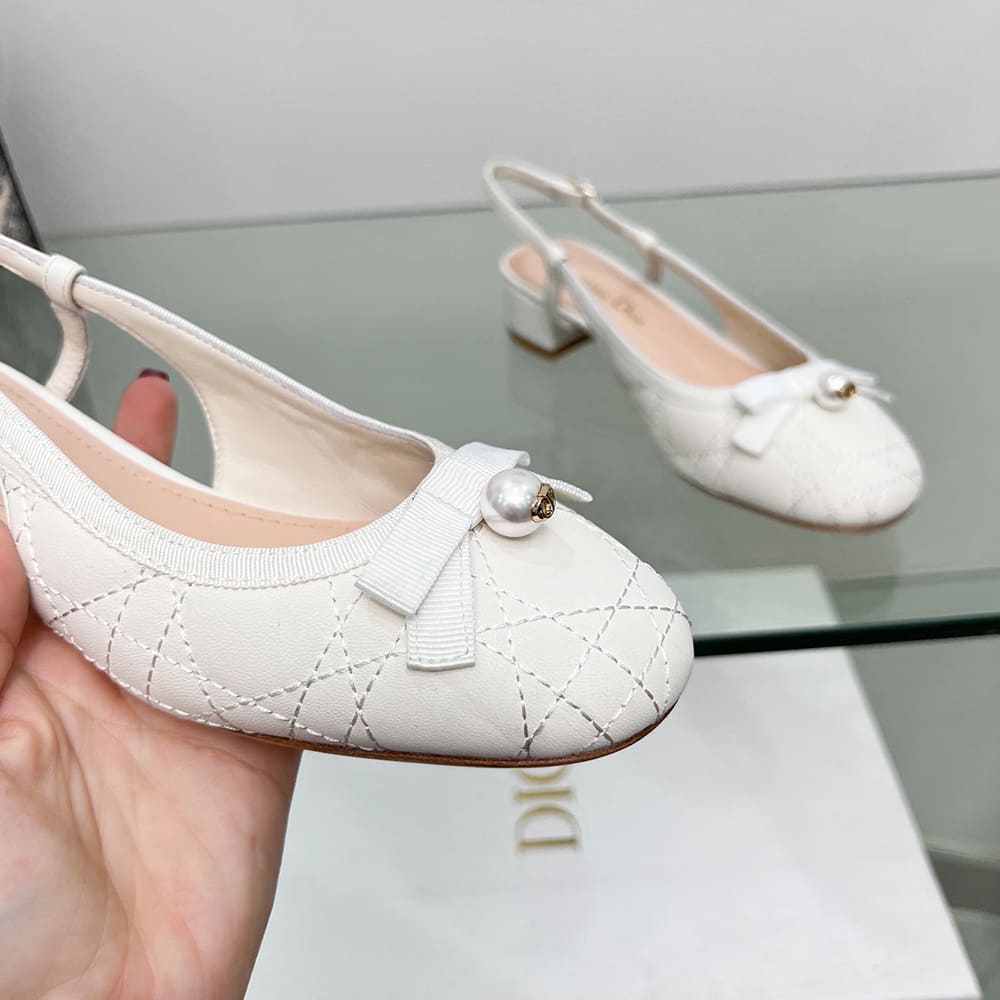 D10r Ballet Slingback Pump