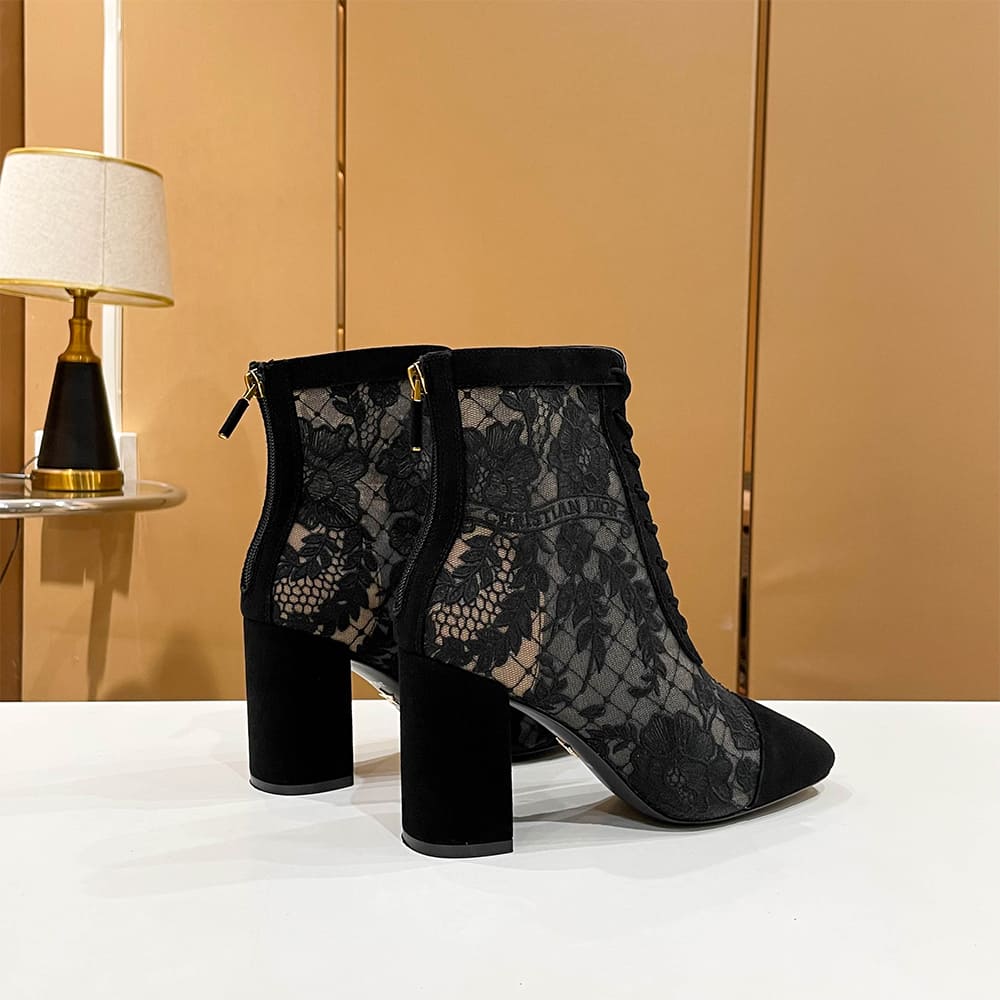 D10r Naughtily-D Heeled Ankle Boot