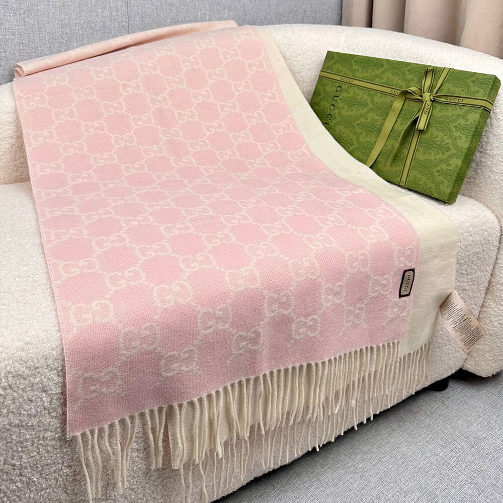 Gv*cl GG cashmere scarf