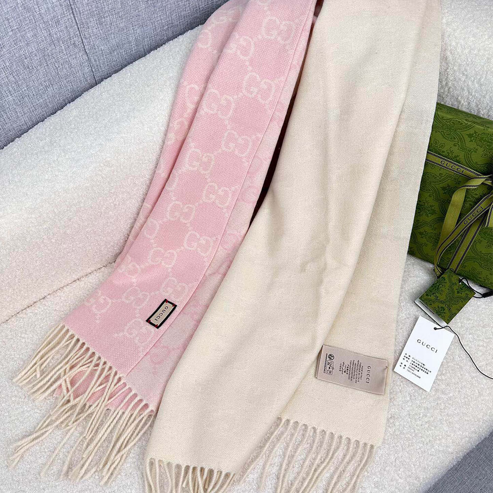 Gv*cl GG cashmere scarf