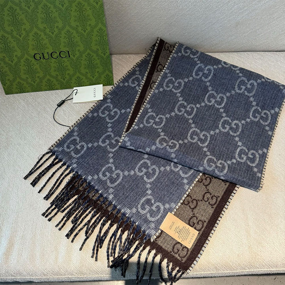 Gv*cl GG jacquard tassel knit scarf