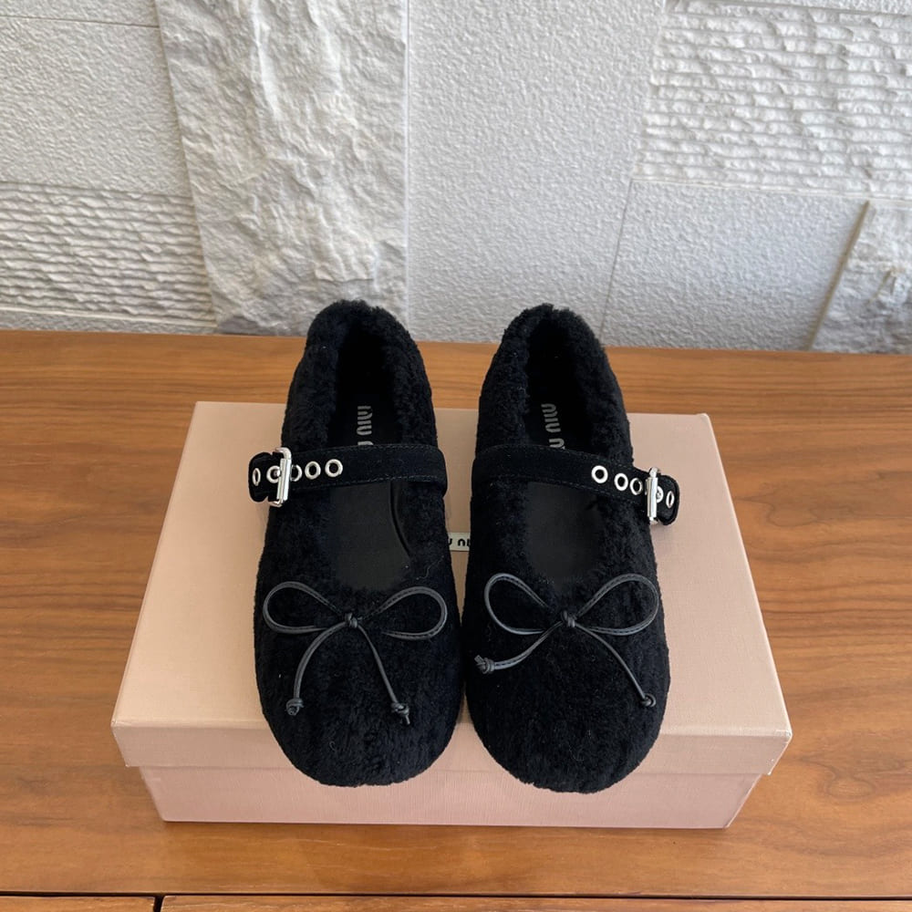 M1um1u Shearling ballerinas