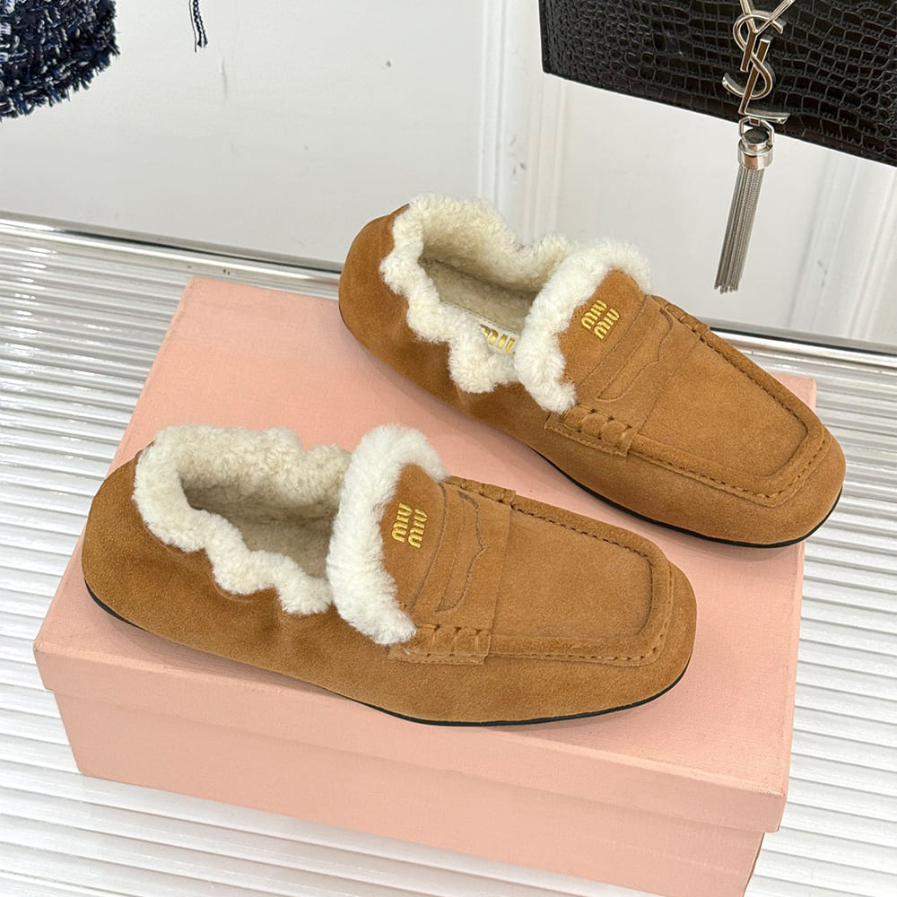 M1um1u Ruches suede loafers