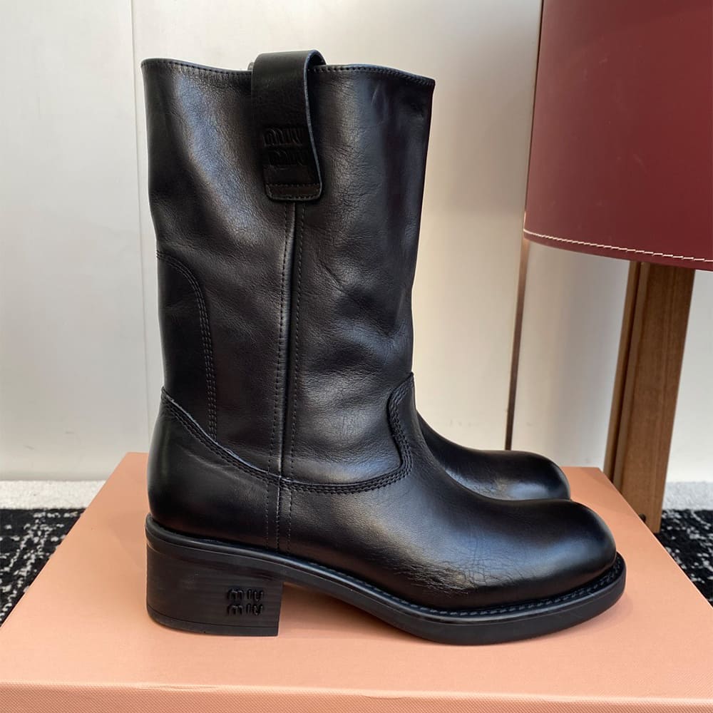 M1um1u Leather boots