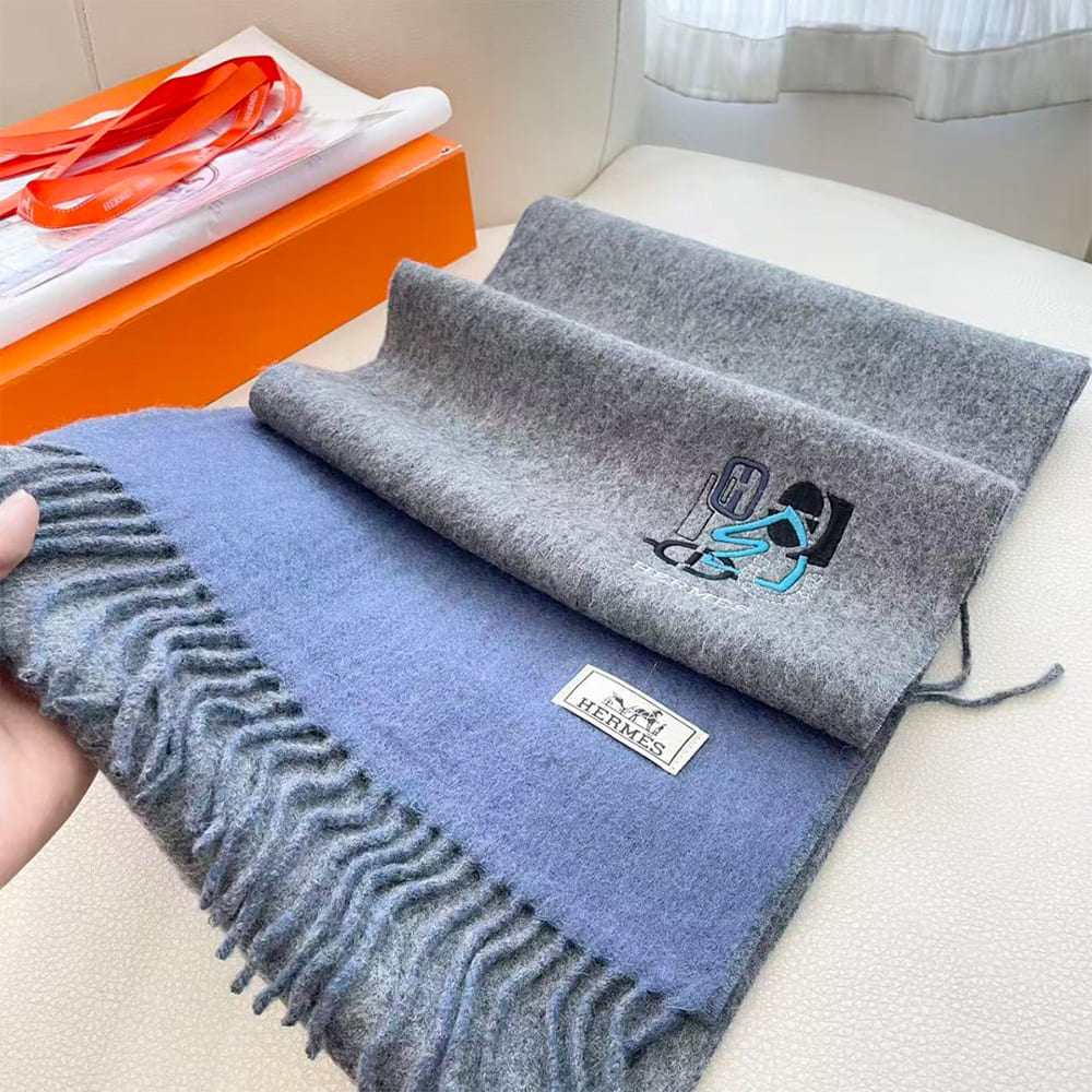 H**me5 Recto-Verso PM H Puzzle Scarf