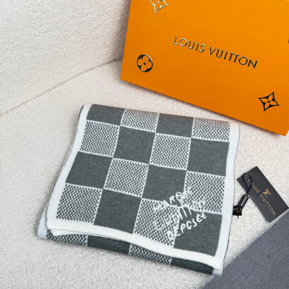 LV Damier Heritage Scarf