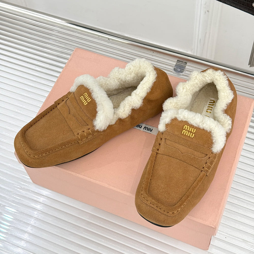 M1um1u Ruches suede loafers