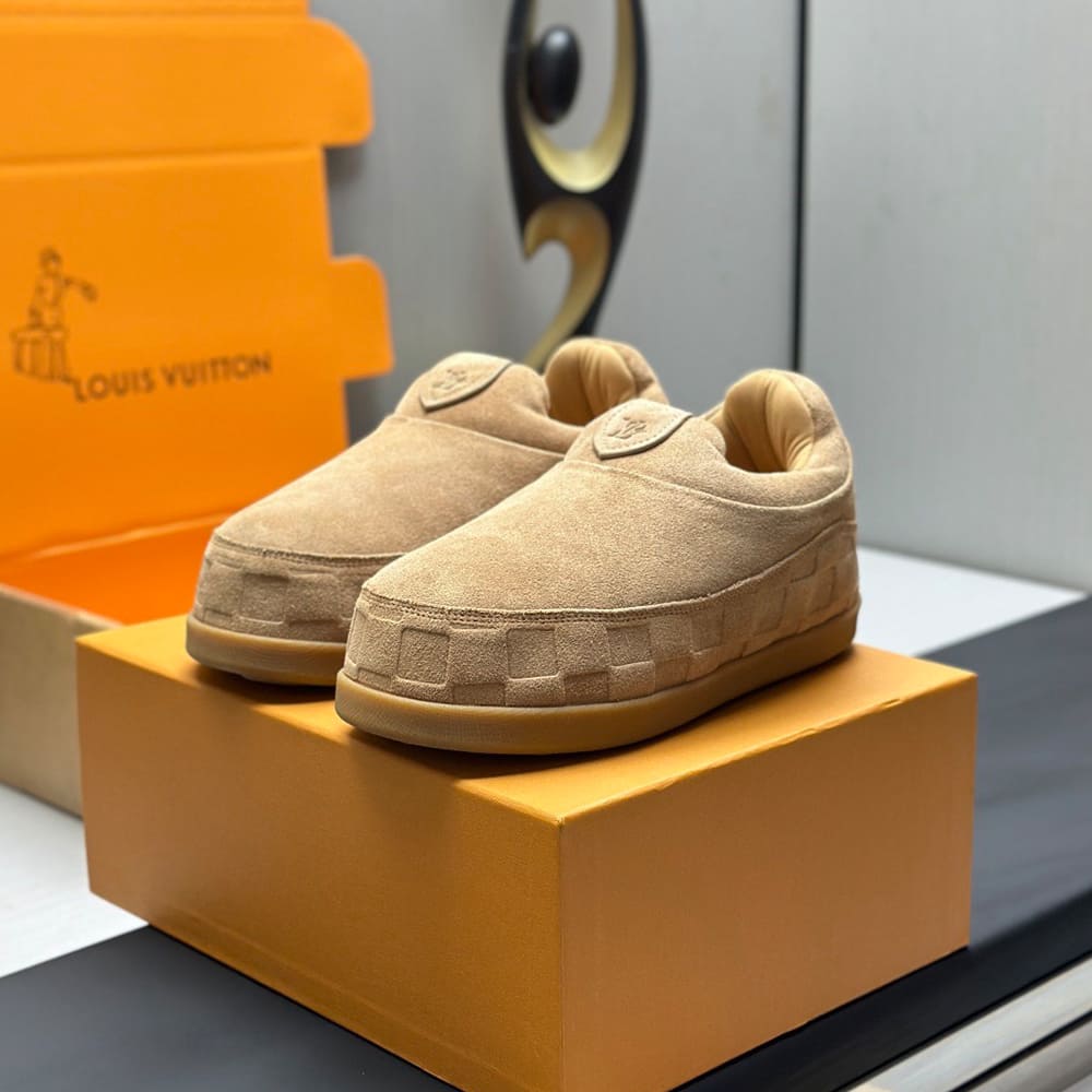 LV Yeti Slip On