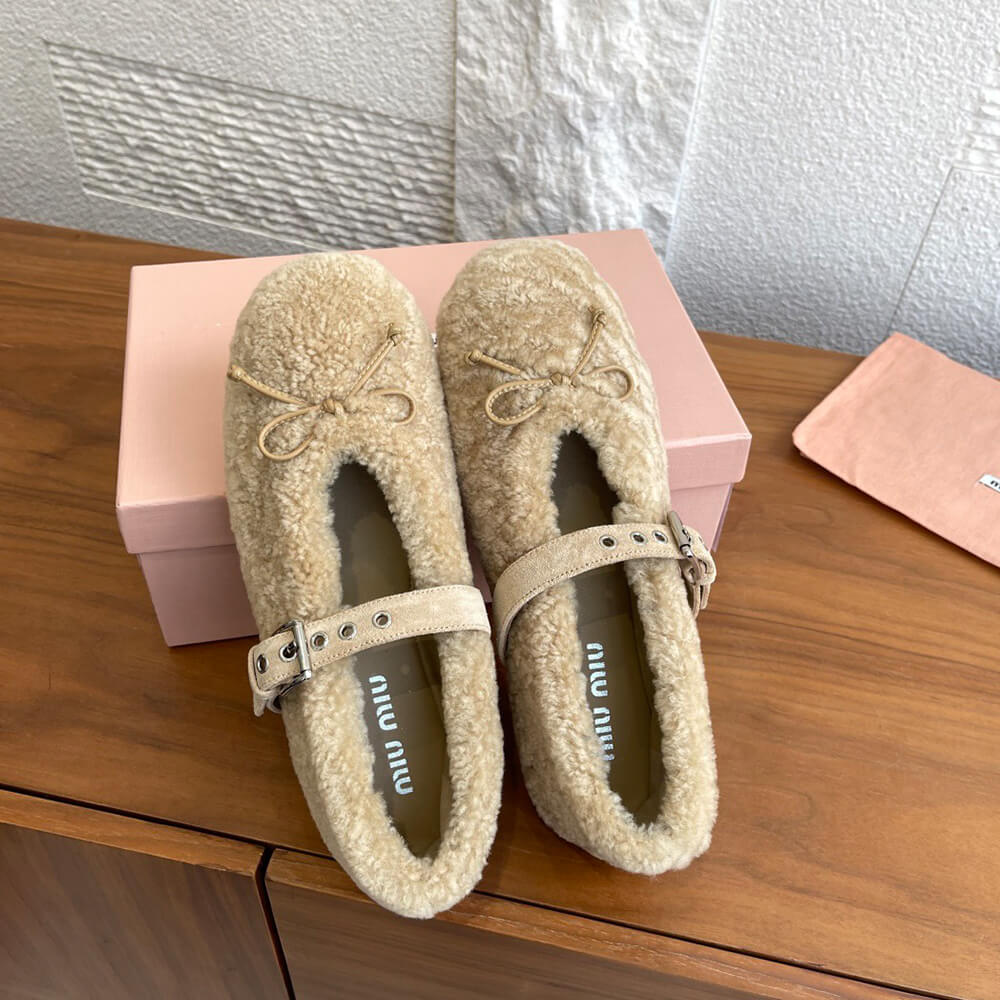 M1um1u Shearling ballerinas