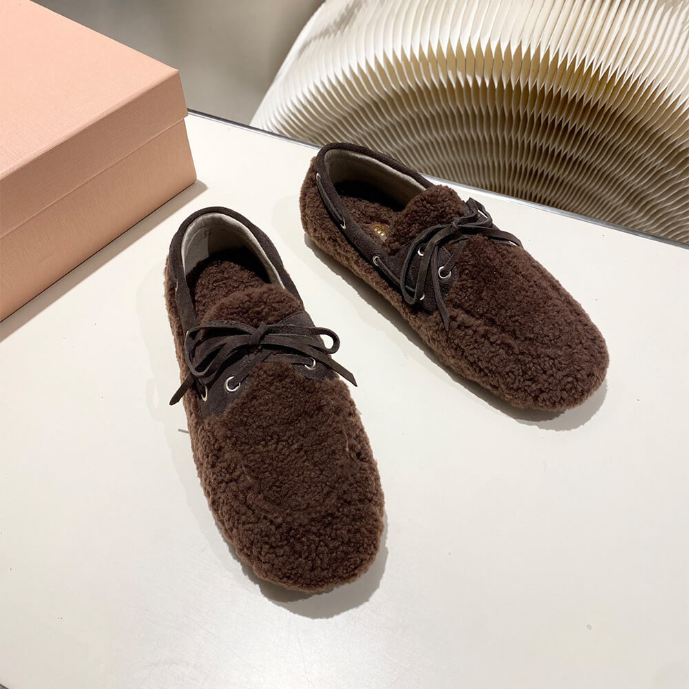 M1um1u Shearing loafers