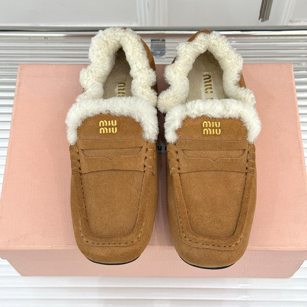 M1um1u Ruches suede loafers