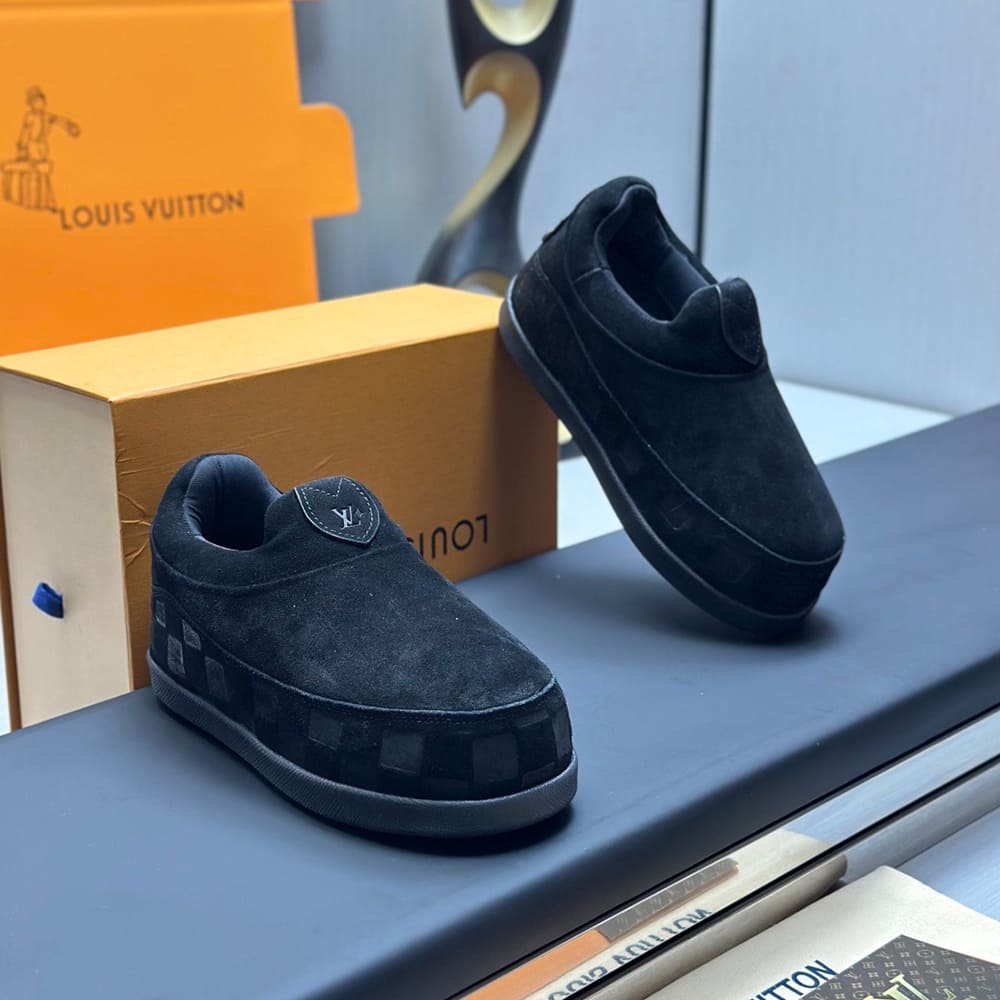 LV Yeti Slip On