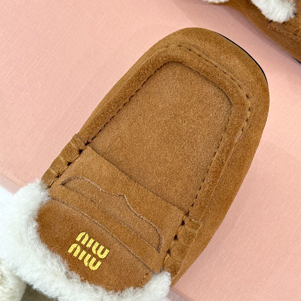 M1um1u Ruches suede loafers