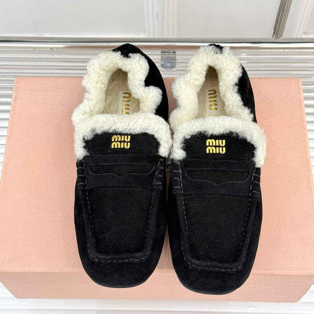 M1um1u Ruches suede loafers