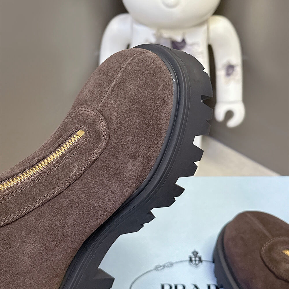 Pra*a Suede booties with zip