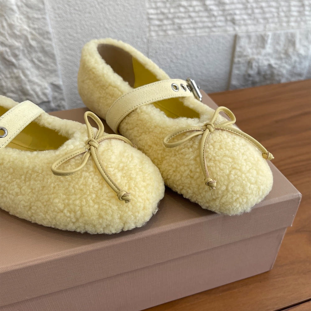 M1um1u Shearling ballerinas