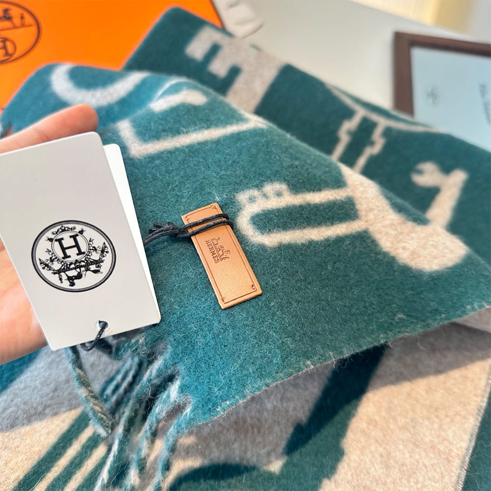 H**me5 Casaque Porte-Clefs Scarf