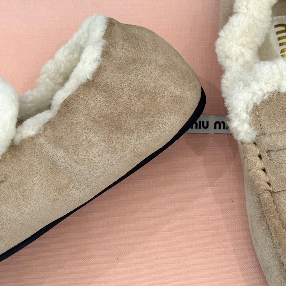 M1um1u Ruches suede loafers