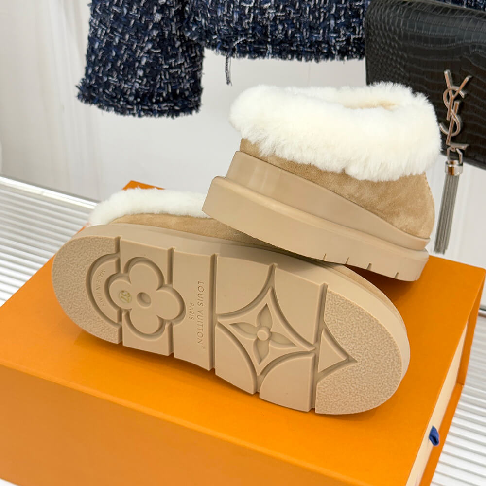 LV Ski Cortina Closed Mule